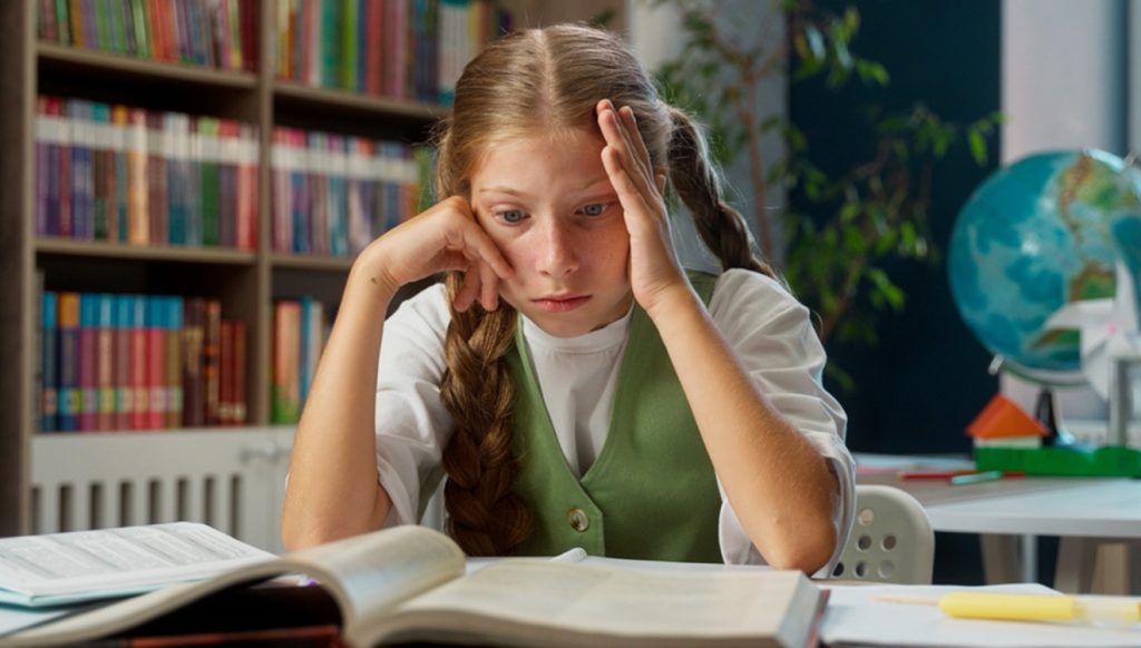 como evitar la sobrecarga académica